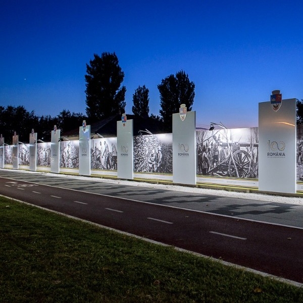 Când Trecutul Întâlnește Viitorul: Rescrierea Regulilor Designului Urban prin Expoziții Istorice Permanente