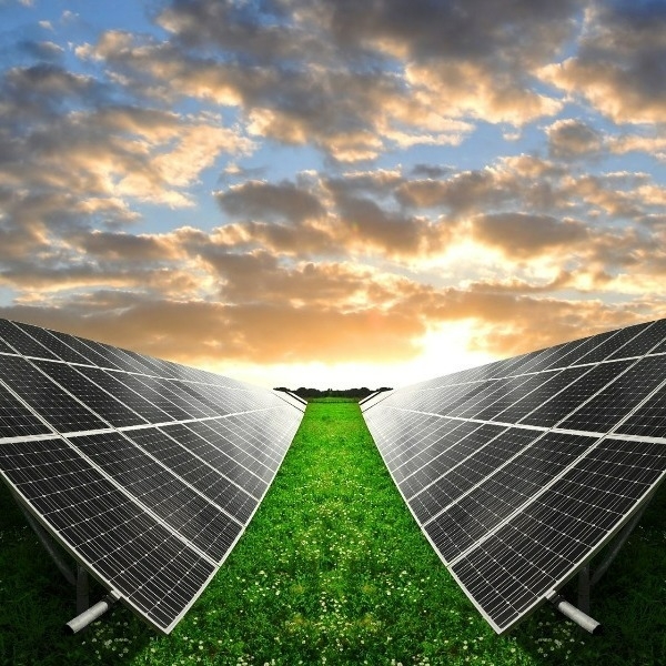 Structuri metalice pentru panouri fotovoltaice