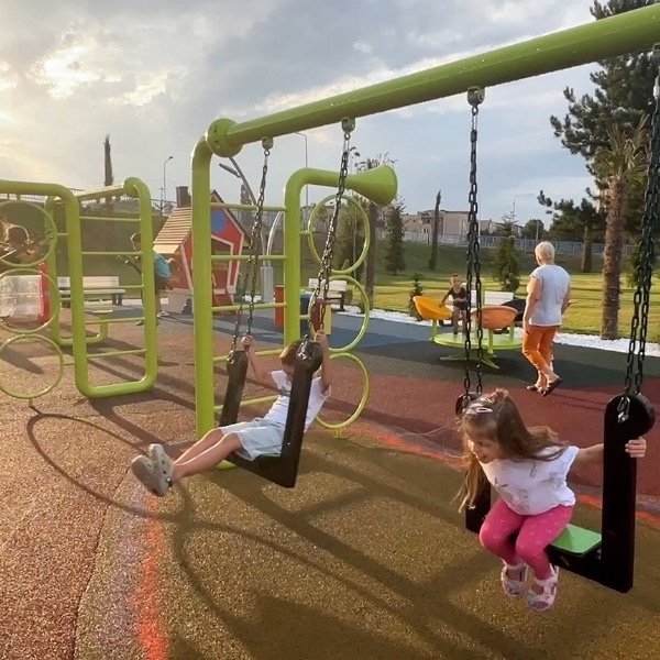 Waterboyz: cel mai mare stoc de echipamente de joaca din sud-estul Europei