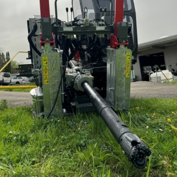 Inovația în Forajul în Rocă: DJ 23 AT