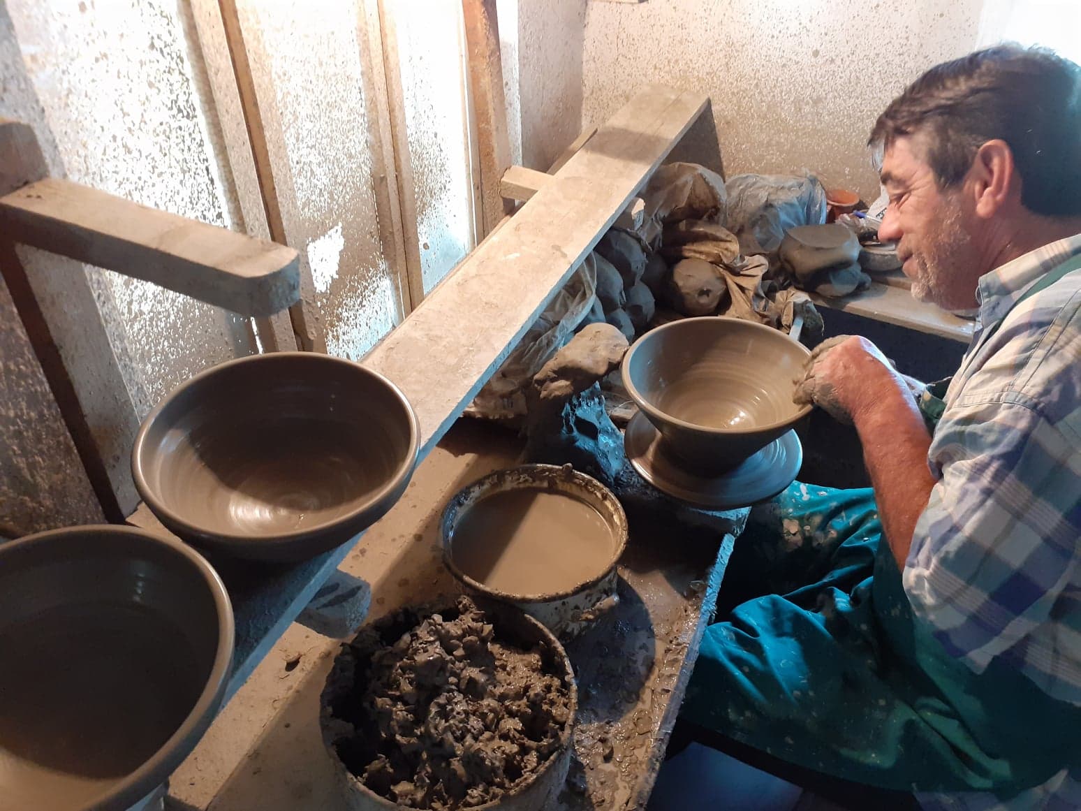 Interviu cu meșterul ceramist Constantin Popa din Horezu