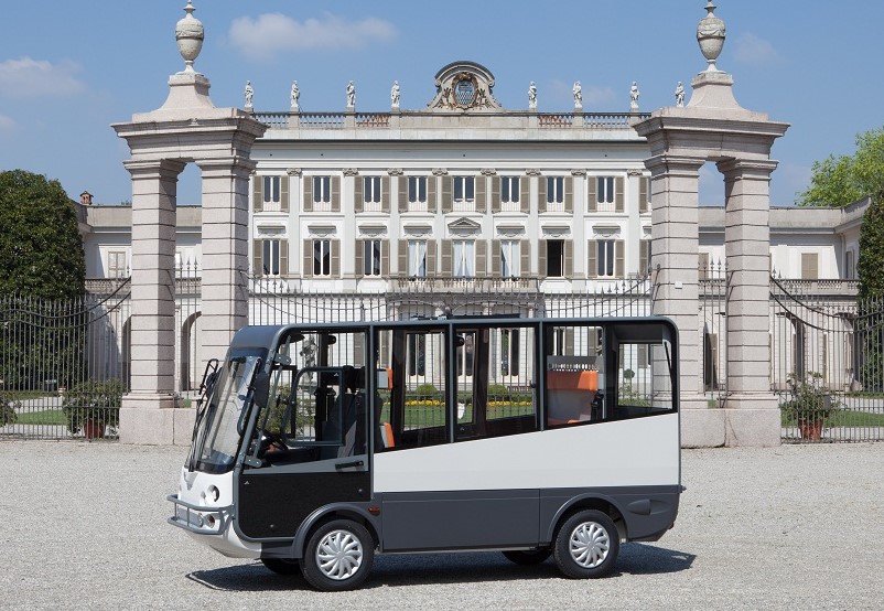 MICROBUZ FULL ELECTRIC ESAGONO model Grifo