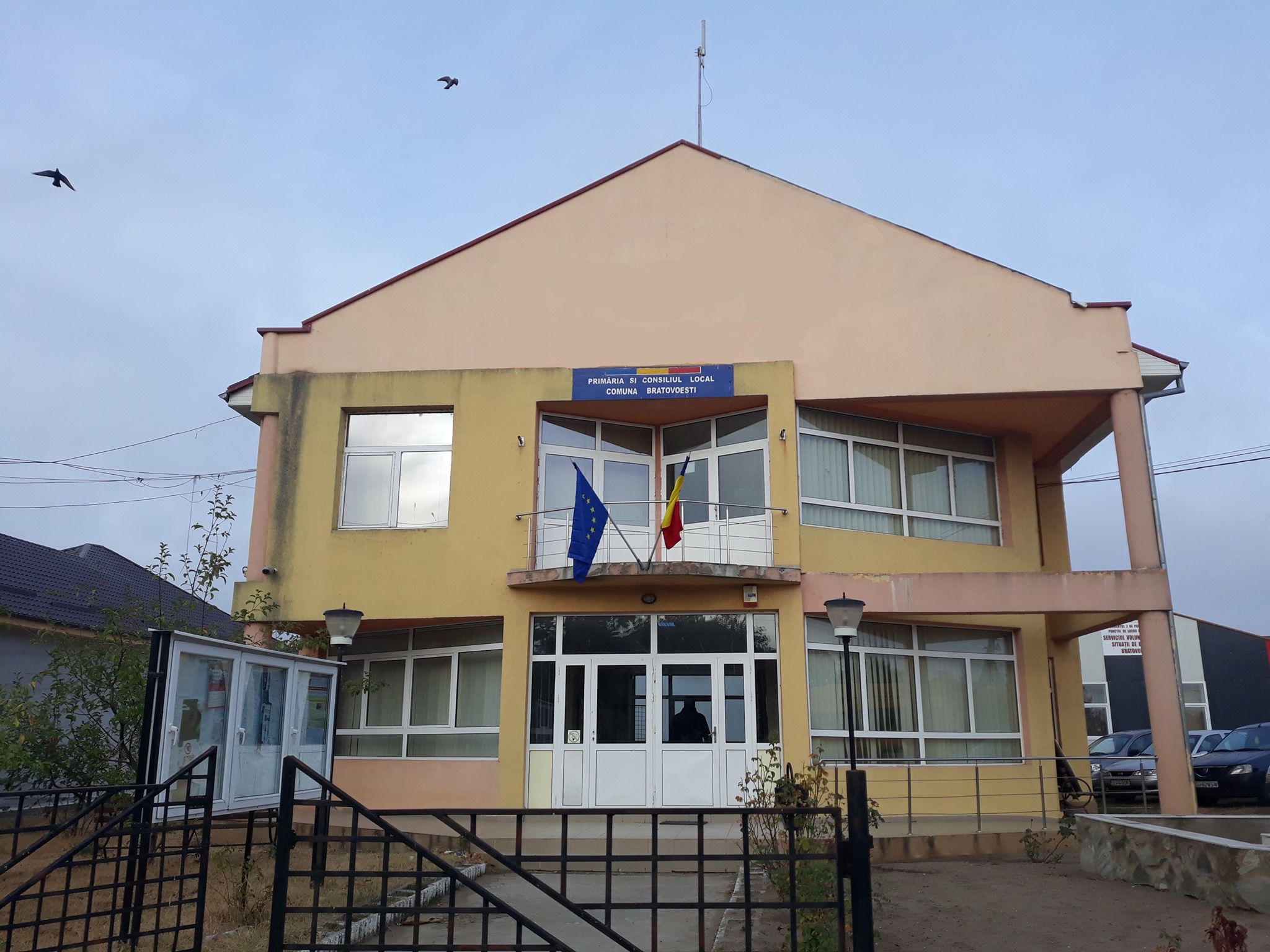 PRIMĂRIA BRATOVOEŞTI