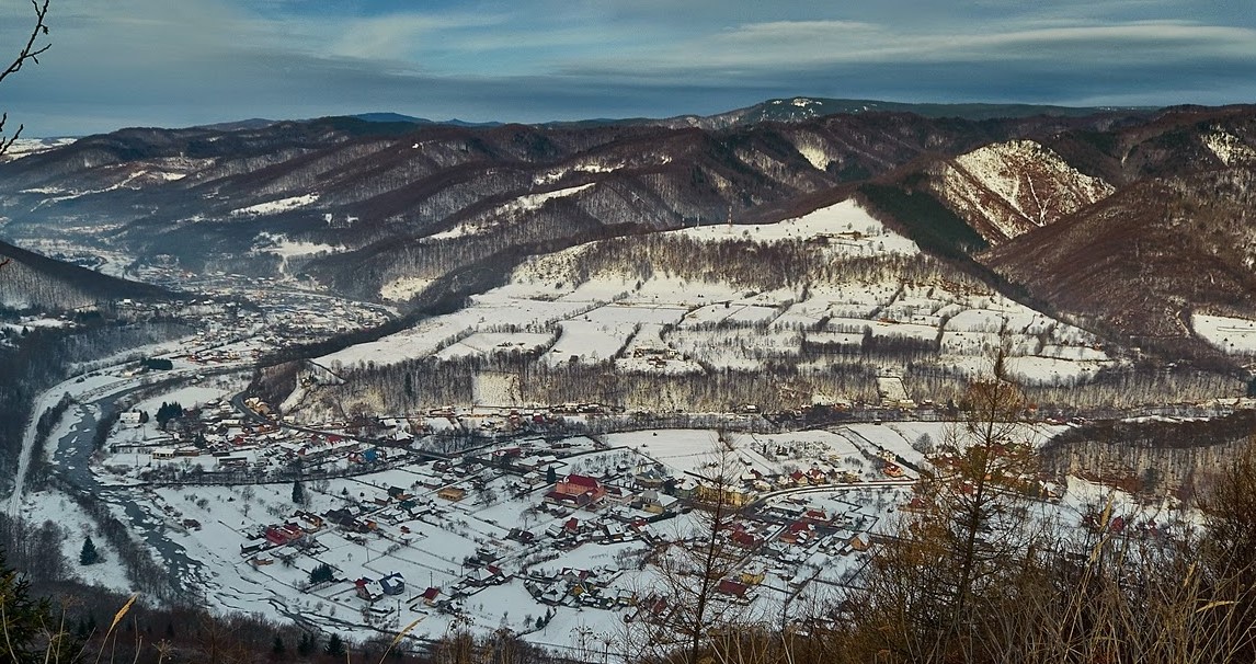 PRIMĂRIA RĂSTOLIŢA