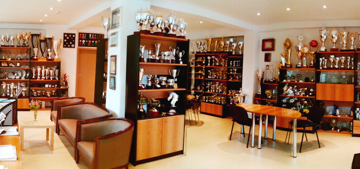 LEONTE & COMP IMPORT EXPORT SRL