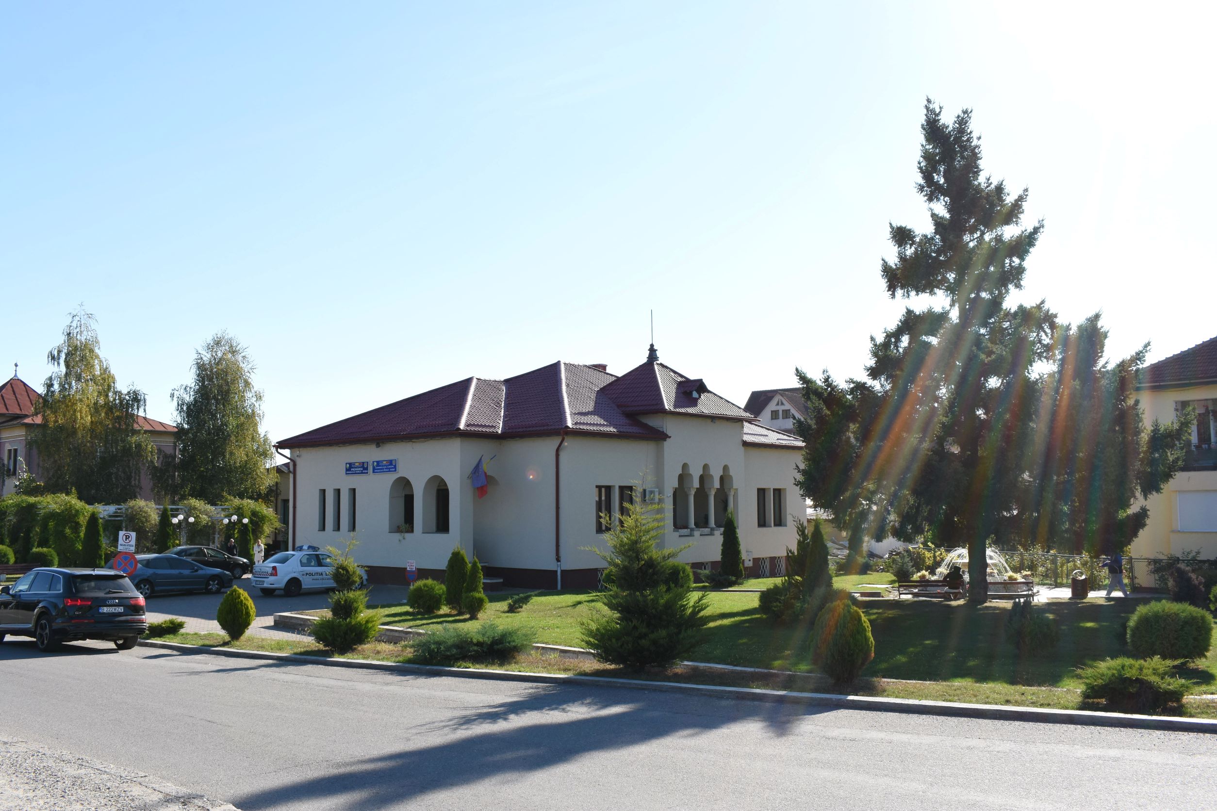 PRIMĂRIA OŢELU ROŞU