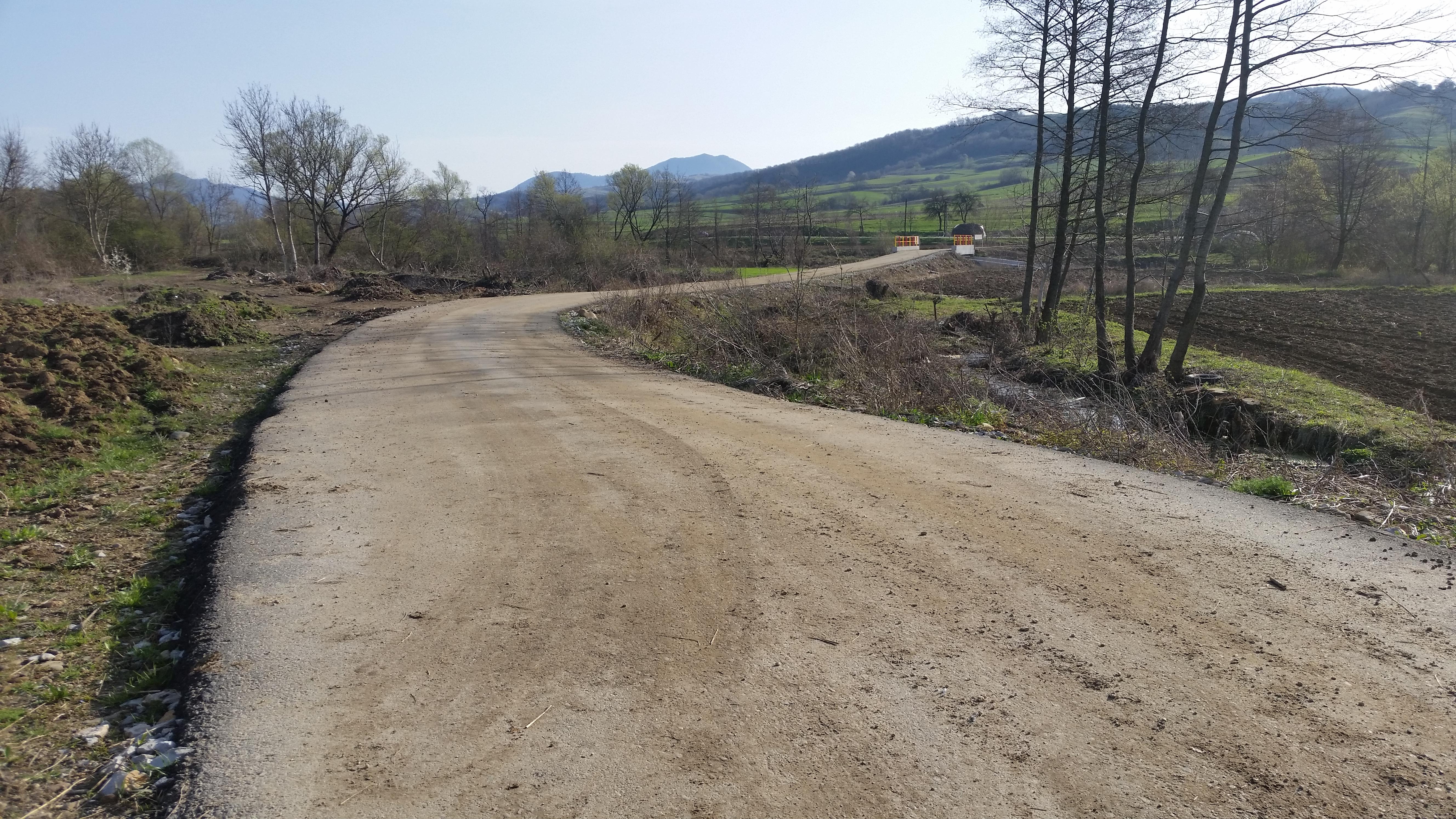 Construire și asfaltare drum de legătură în localitatea Cernești (După râu 130 m)