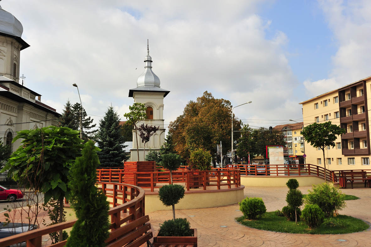 6wnlh_Piateta Miron Costin.jpg