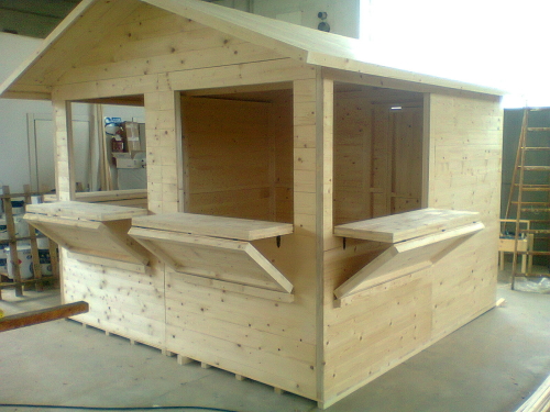 CHIOSCO 3 x 3 - 4 aperture  LAT DX .JPG