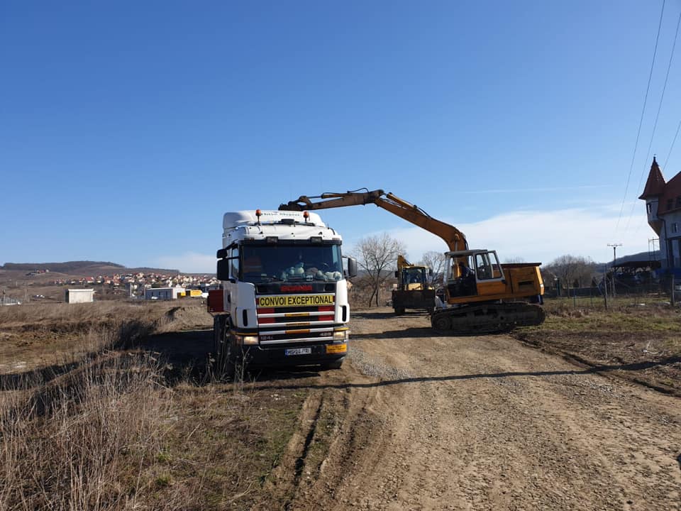 Canalizare Livezeni 2.jpg