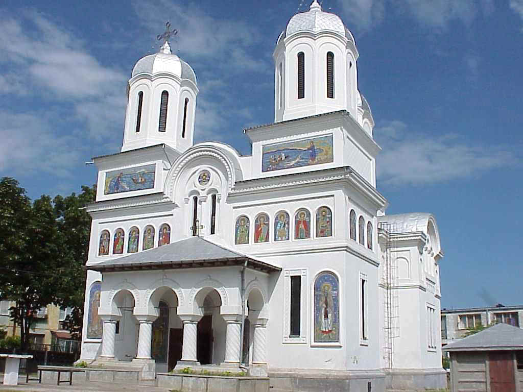 Mangalia-Biserica Sf. Gheorghe.jpg