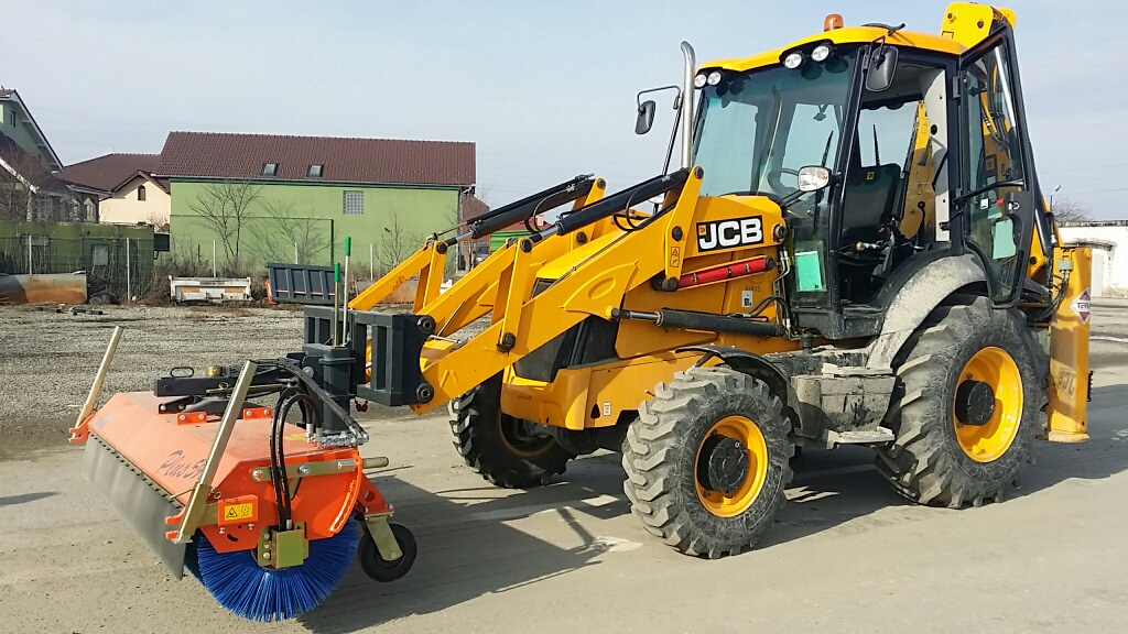 Plus 230HS590 pe buldoexcavator JCB 3CX..jpg