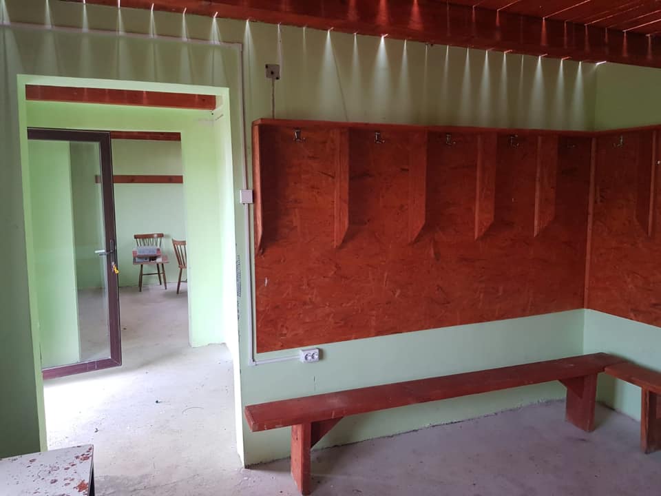 Renovare vestiar sportiv Livezeni 4.jpg