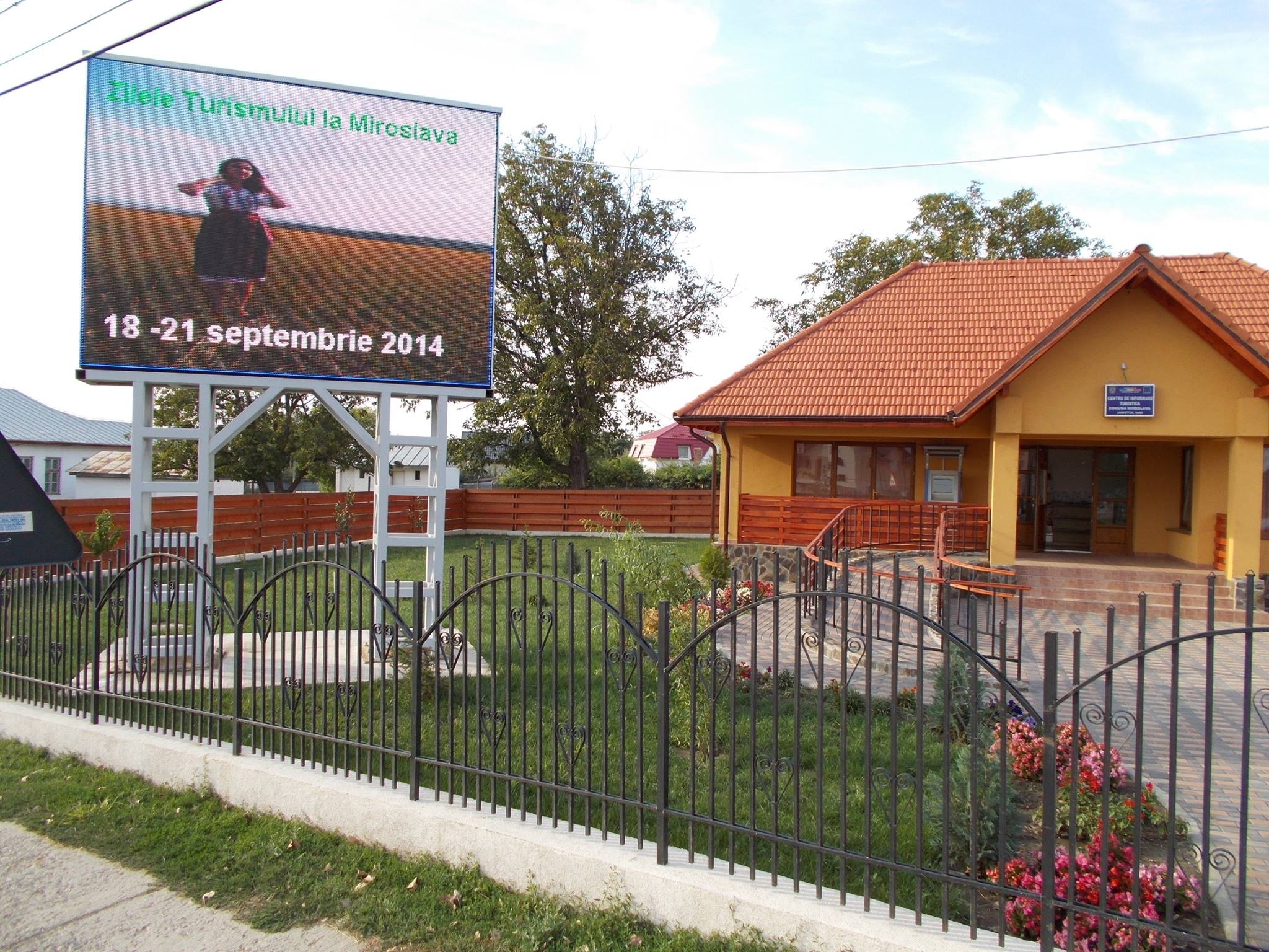 evung_New Image 2.JPG