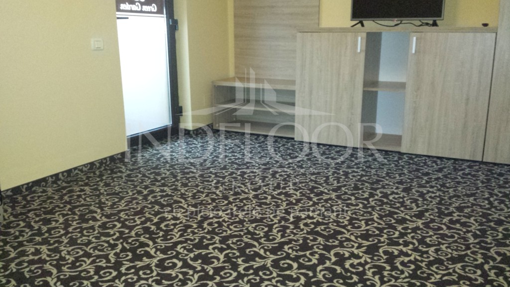 iep2q_mocheta personalizata balta.jpg