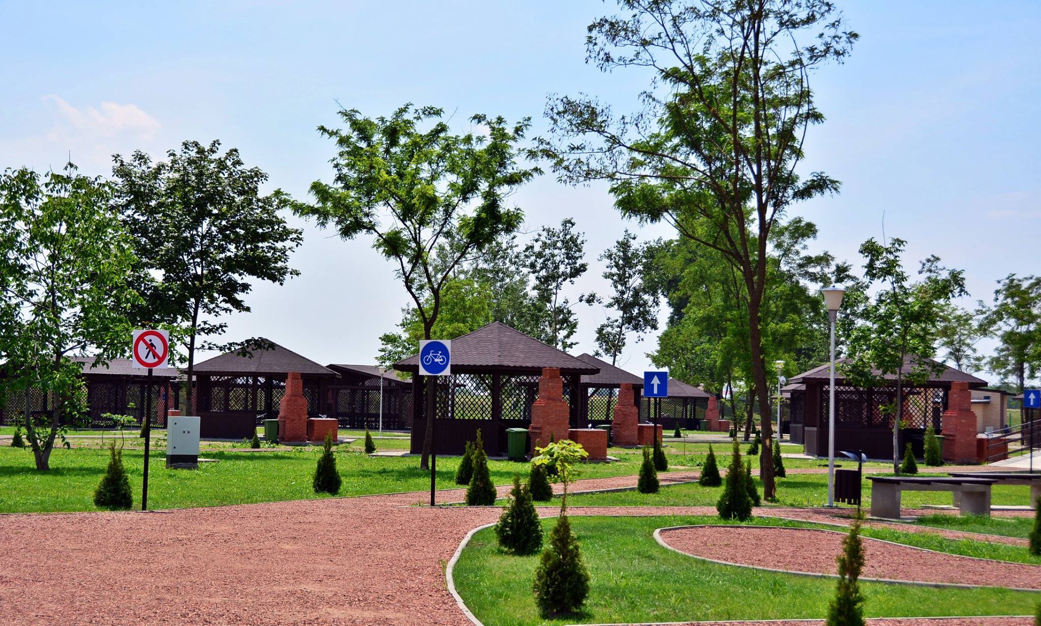 iv6x7_Complexul Sportiv şi de Agrement Moldova - Ştrand.jpg