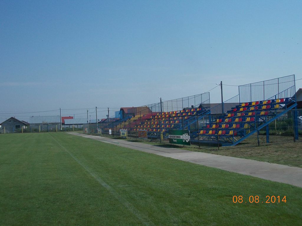 Tribune baza sportivă ACS Înainte Modelu