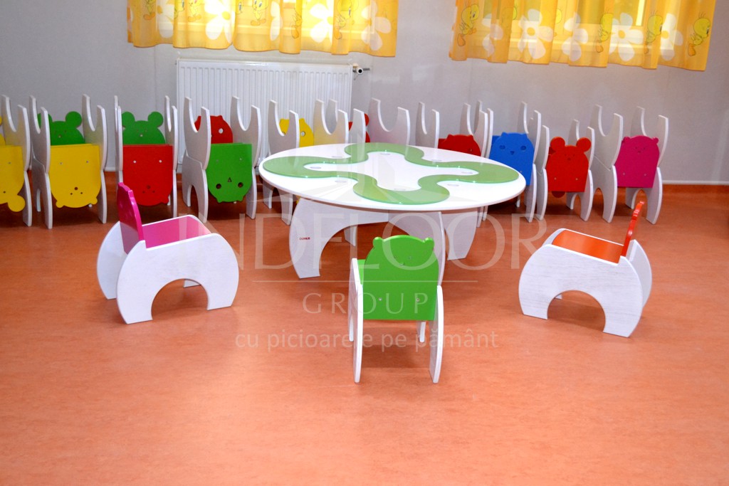 xujxj_covor pvc locuri de joaca.jpg