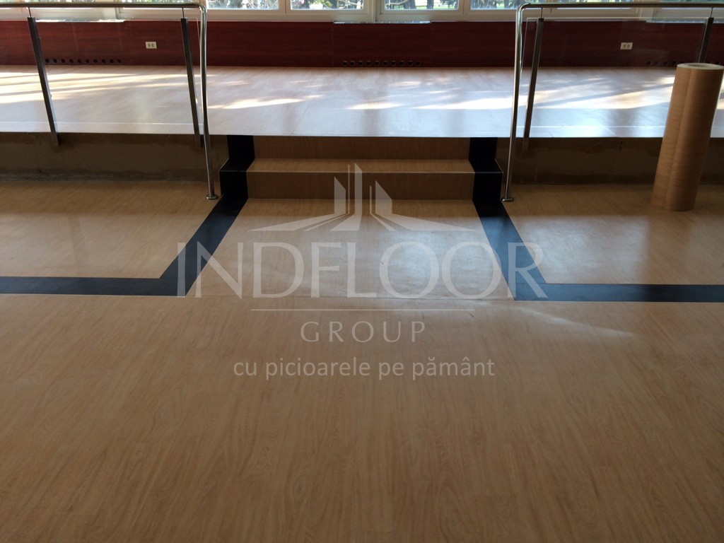 y3af8_pvc parchet.jpg