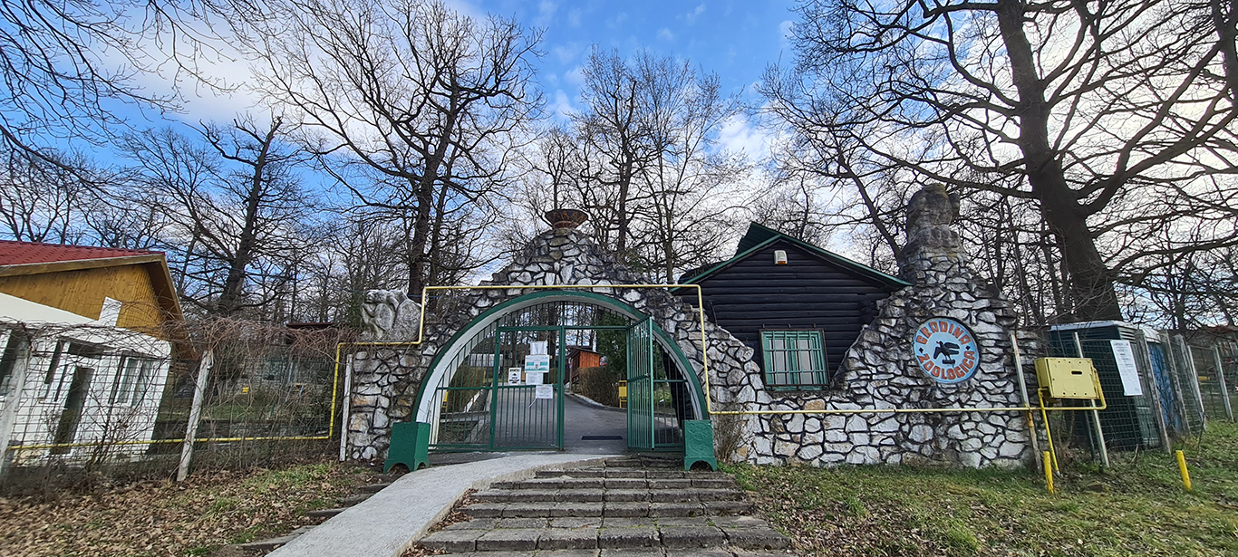 zoohunedoara.jpg