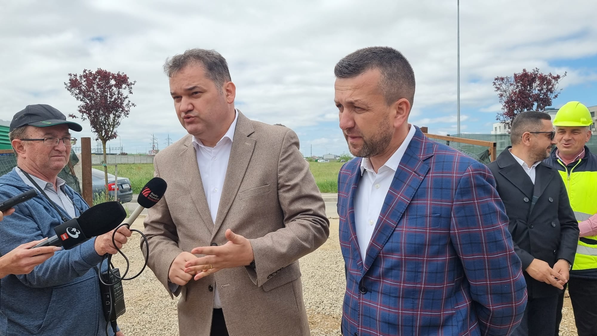 Primarul Florin Birta a vizitat împreună cu ministrul Cseke Attila obiectivele finanțate de Ministerul Dezvoltării