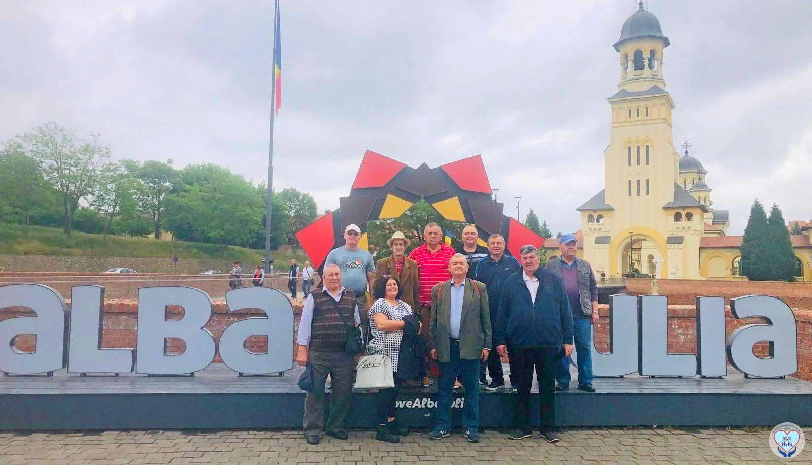 Seniorii Devei și-au făcut prieteni în Capitala Marii Uniri