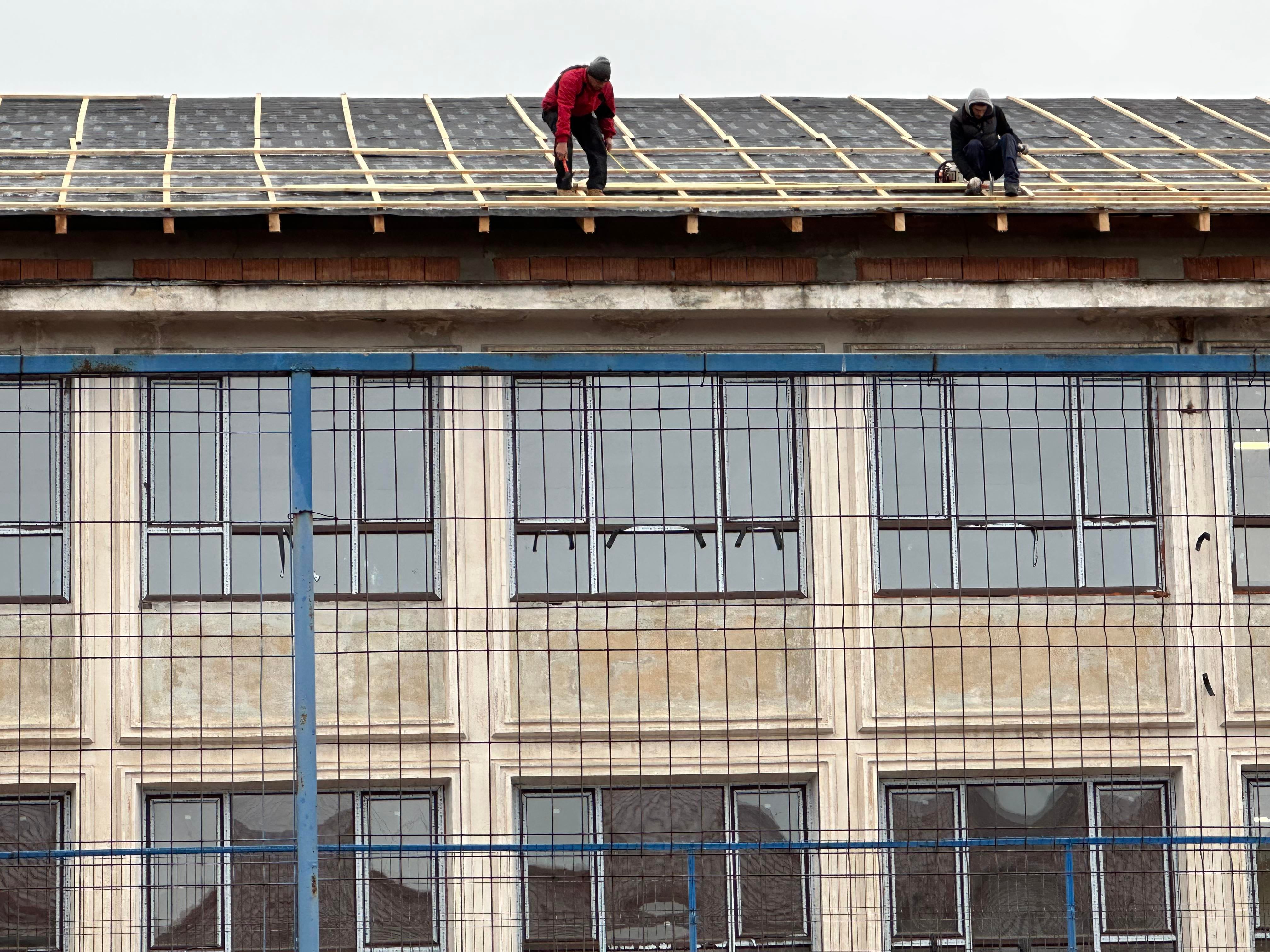 Reabilitarea și modernizarea Școlii Gimnaziale Andrei Șaguna Deva, cu fonduri europene, avansează în ritm susținut