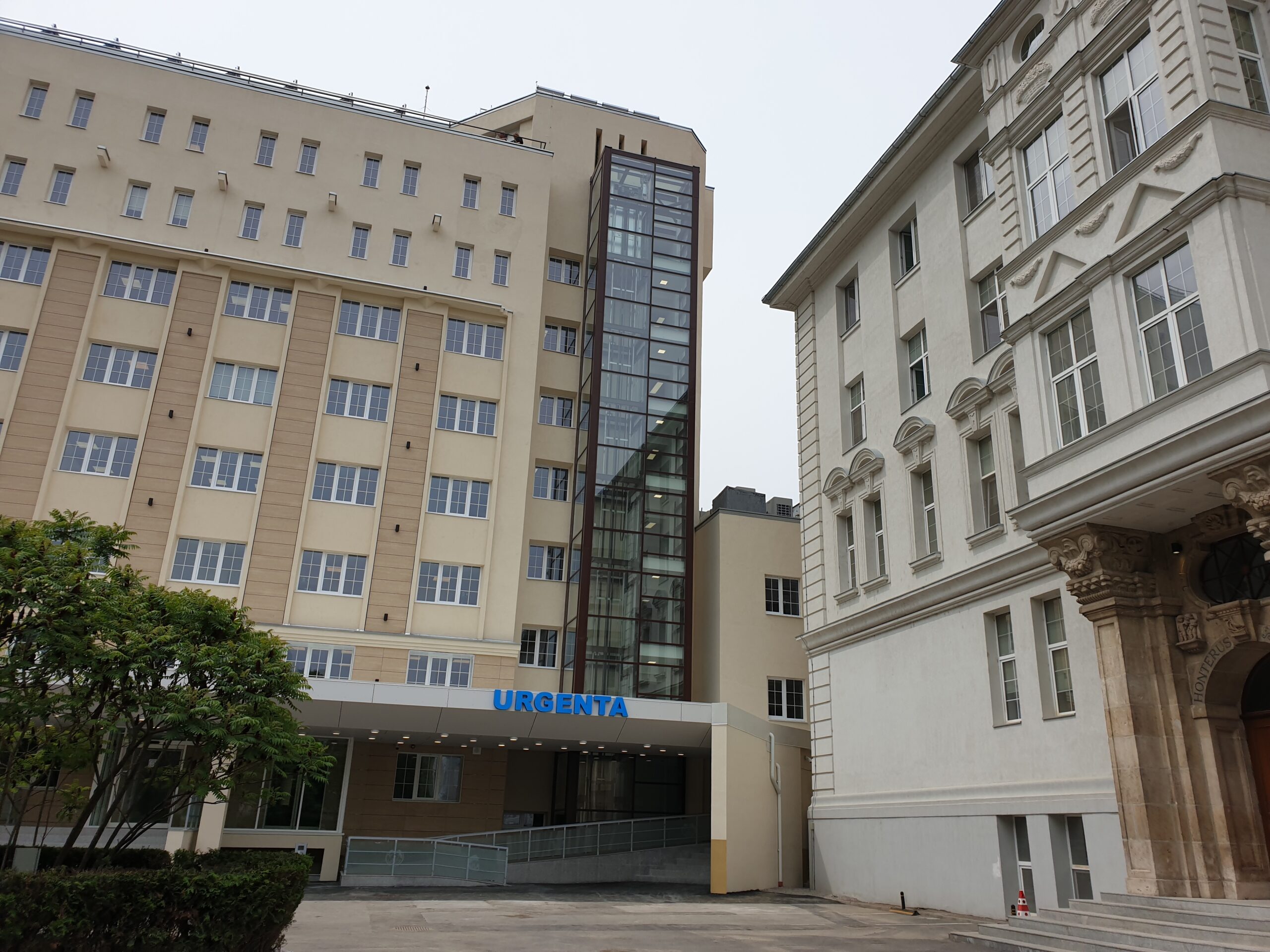 Start în achiziţia unor dotări moderne pentru compartimentul de terapie intensivă neonatală al Maternităţii braşovene!