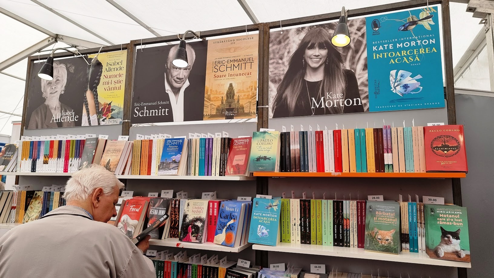 Poftiți la cărți! Târgul de Carte Gaudeamus Radio România a  revenit în Oradea pentru a X-a ediție