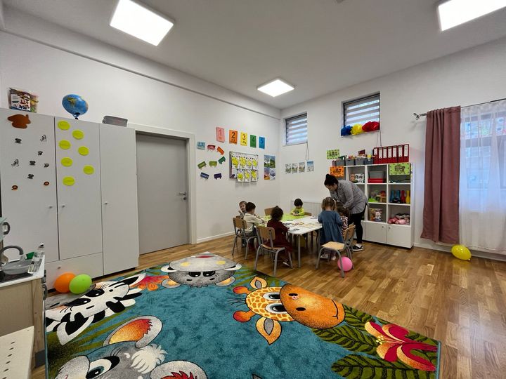 Precizări referitoare la înscrierile și numărul de locuri disponibile la creșe și grădinițe în cadrul programului „Grădinița de vară” din Sectorul 3