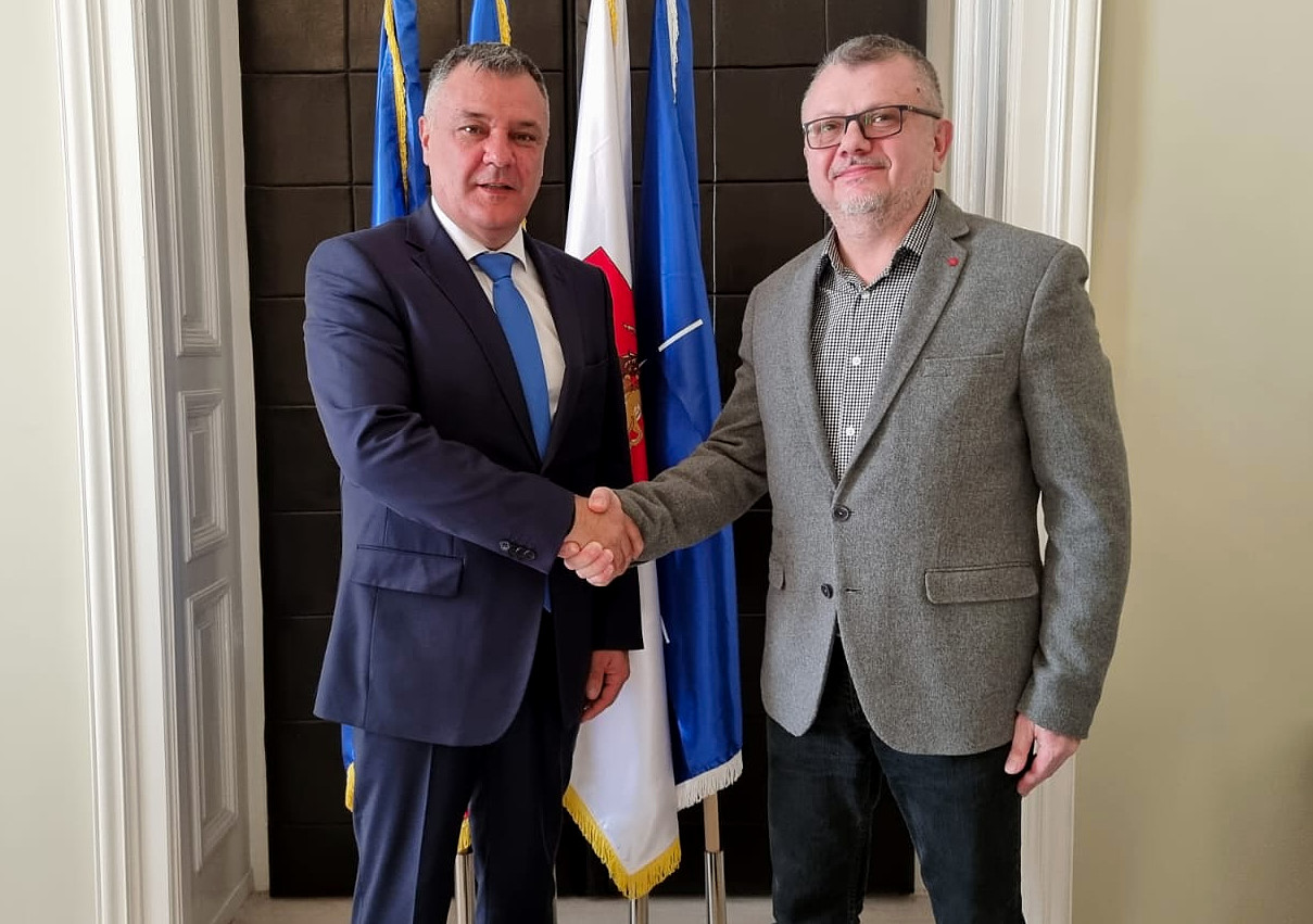 Încep lucrările de modernizare în cartierul Micro 15, Zona Streiului