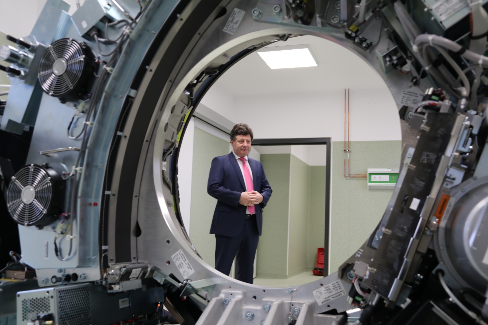 Iustin Cionca: „Consiliul Județean a cumpărat al patrulea computer tomograf pentru spital”