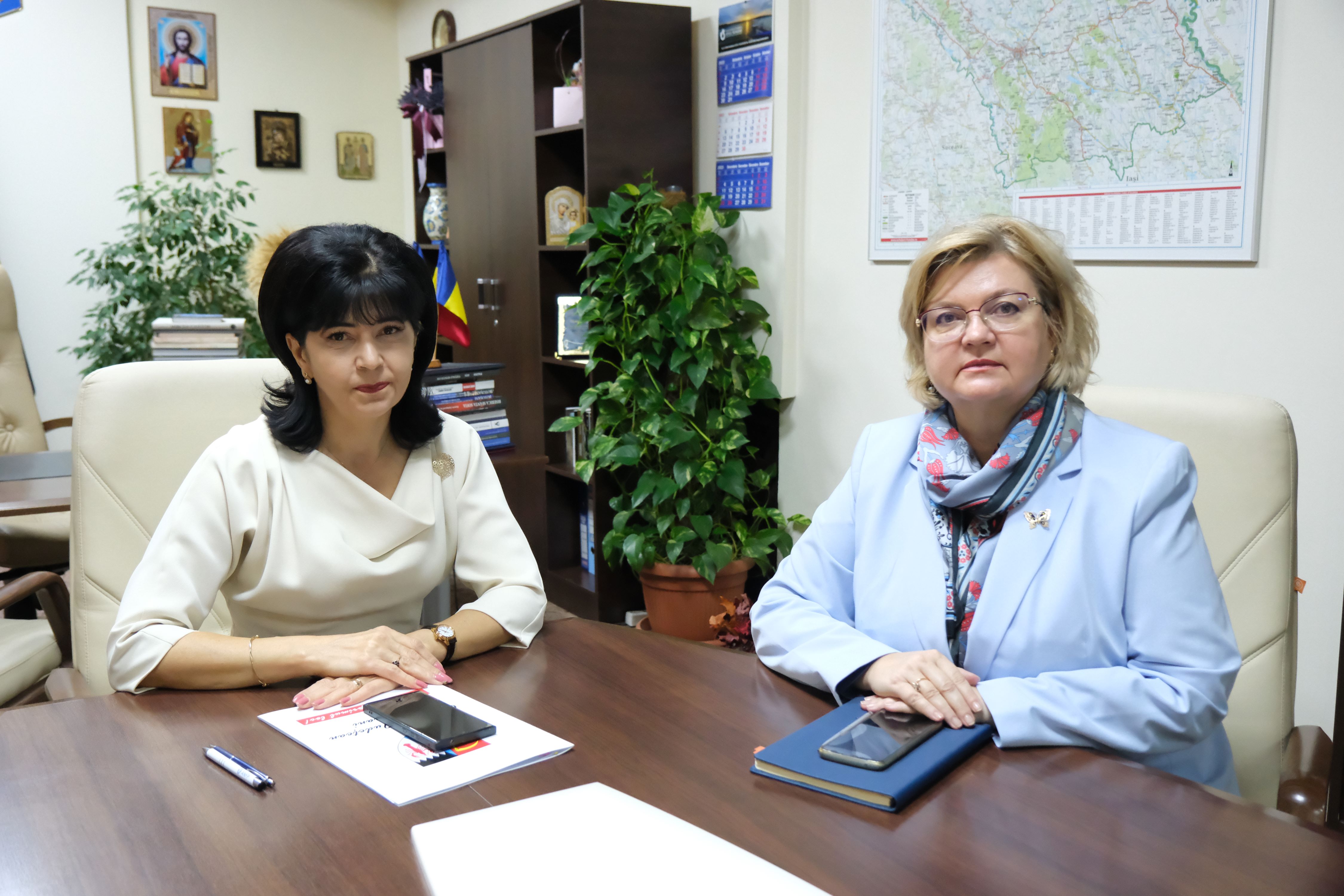 Consiliul Județean Botoșani: Licitație pentru achiziționarea a 26 de  microbuze electrice pentru școli