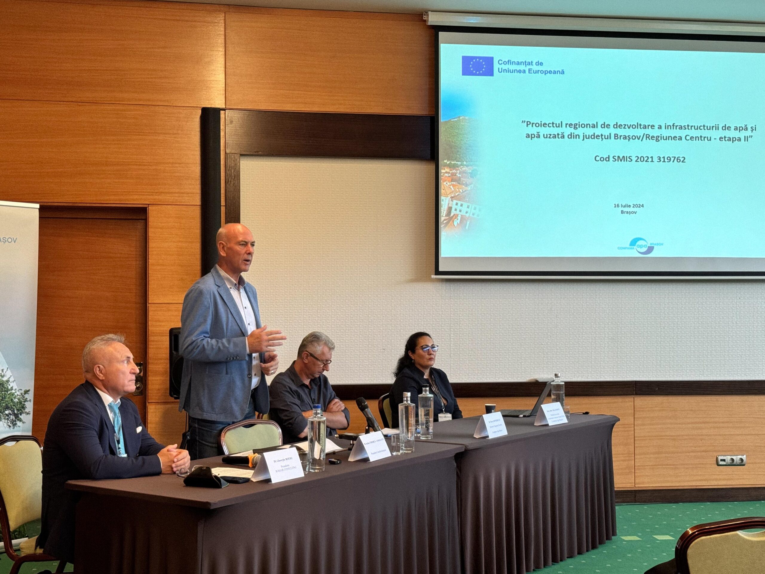 Compania Apa va continua investiţiile în modernizarea şi extinderea reţelelor de alimentare cu apă şi de canalizare din 12 localităţi braşovene