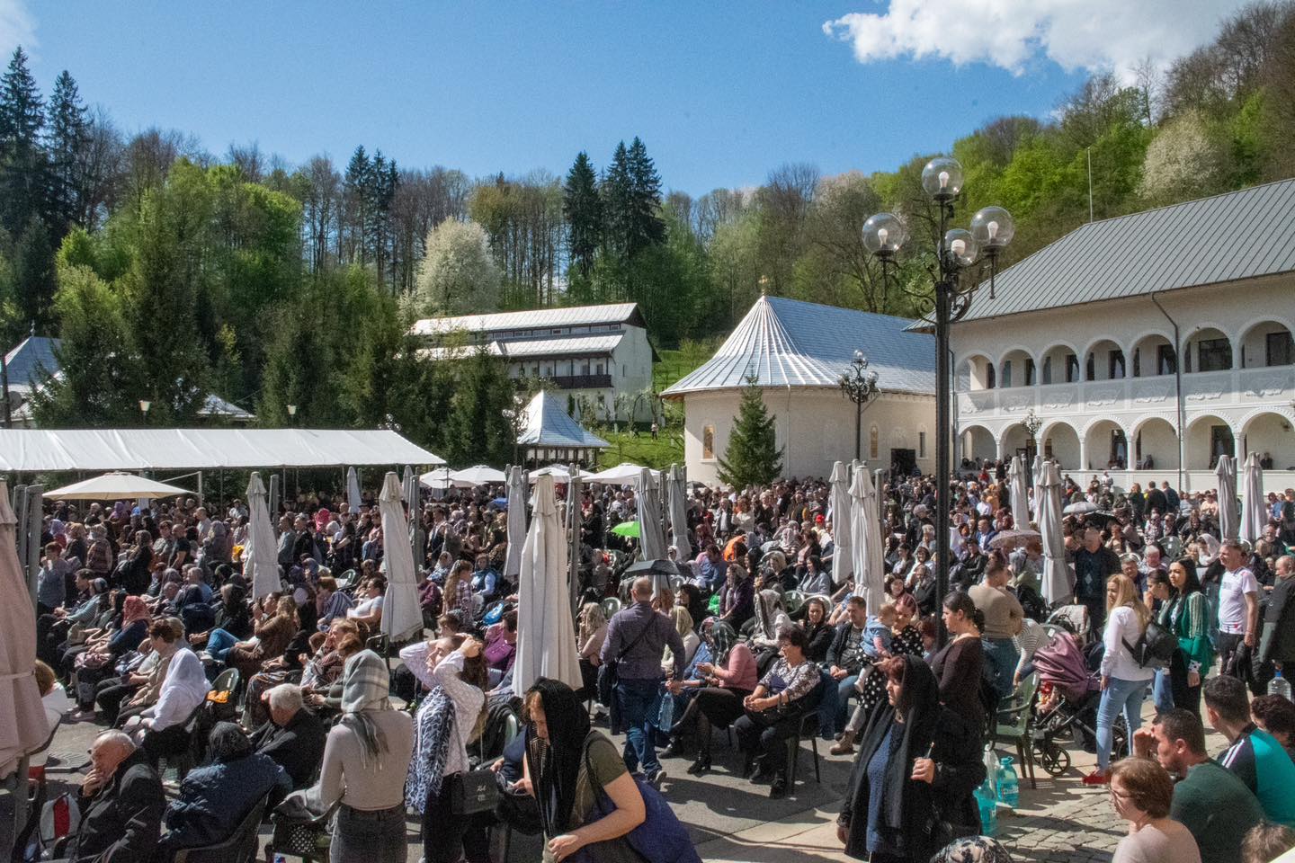 Mii de credincioși la concertele de Paște ,,Lumină din Lumină”