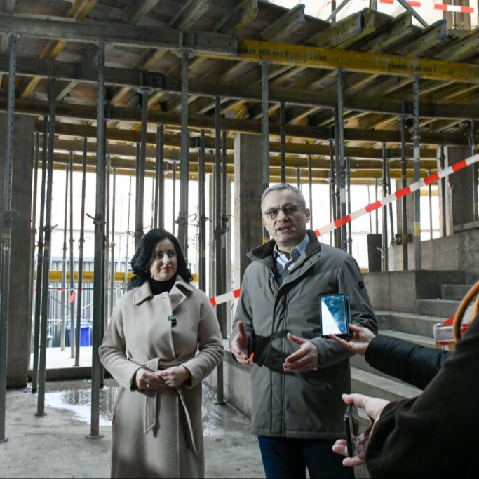 65% stadiul de execuție la lucrările de modernizare a Bibliotecii Județene „Gheorghe Șincai”