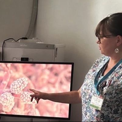 CP - Dahua Technology România donează echipamente de afișaj digital către Asociația de Educație în Boli Respiratorii