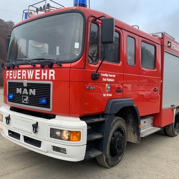 Masina de pompieri MAN