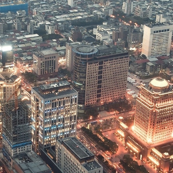 CURS ON-LINE URBANISM, AMENAJAREA TERITORIULUI SI DISCIPLINA IN CONSTRUCTII 2025 (DIPLOMA 30 ORE)