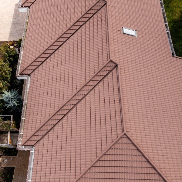 Decra® Classic – Puterea unui acoperiș ușor, frumos și durabil