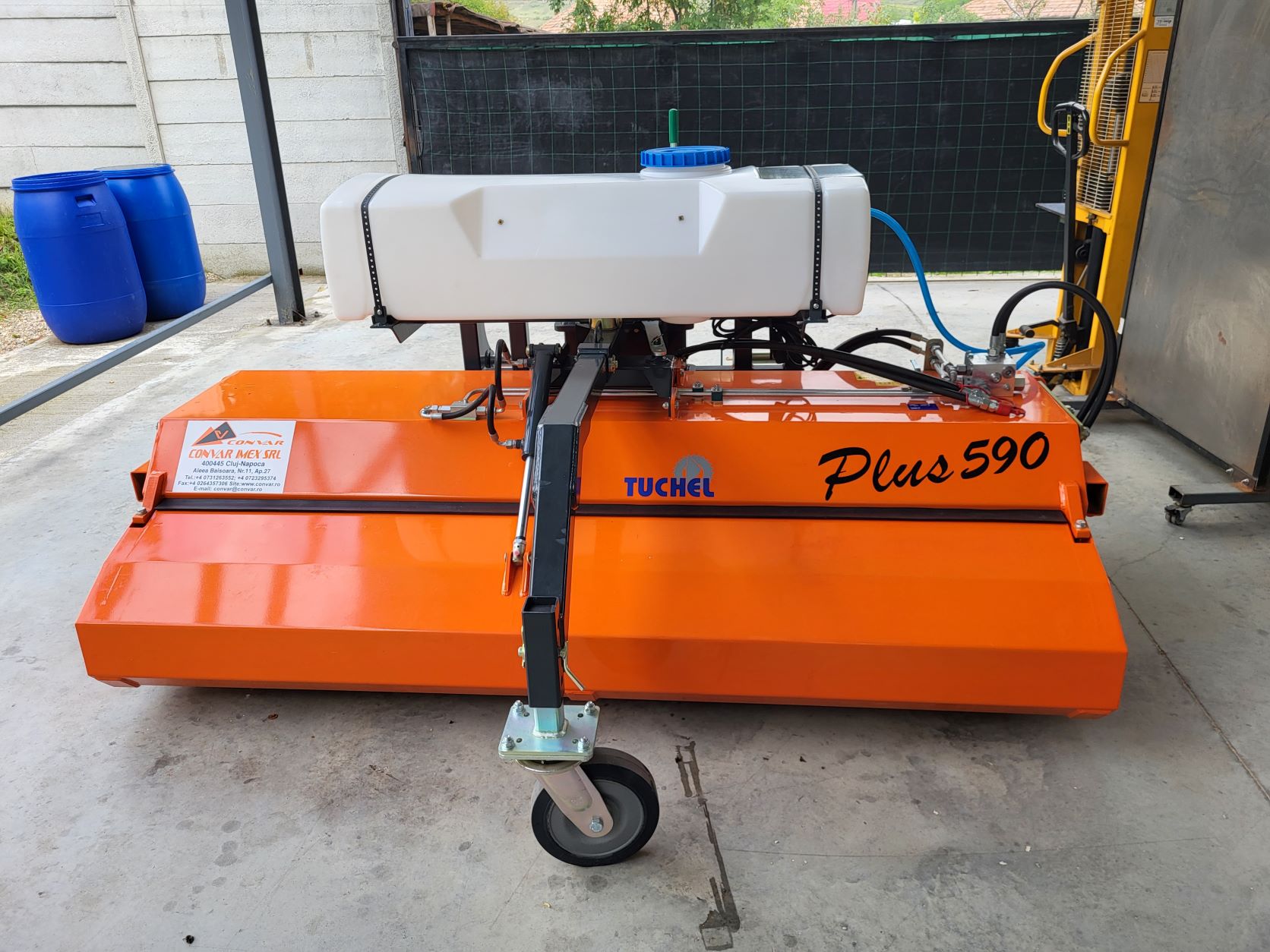 MATURATOR STRADAL PLUS 230HS590 CU ACCESORII PENTRU BULDOEXCAVATOR