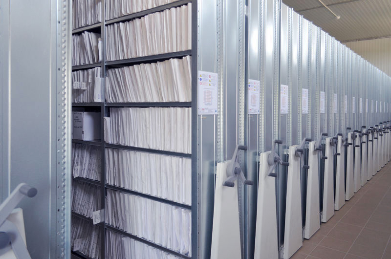 Stocarea documentelor și a produselor de papetărie în primarii si alte institutii ale statului.