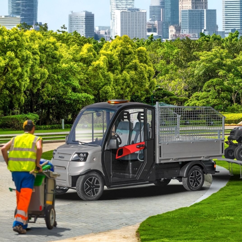 AUTOUTILITARE si AUTOSPECIALE Electrice de 3,5 t. URBAN CAR