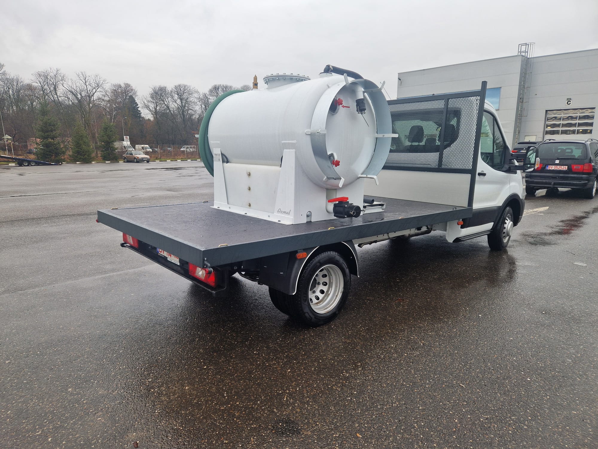 Autovidanja sasiu FORD modul 1000 litrii