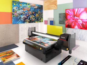 Imprimante UV flatbed