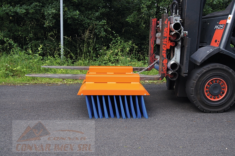 Maturator SOLO cu perie dreptunghiulara fixa