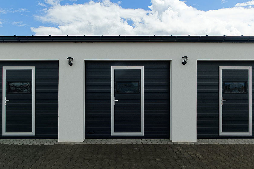 Centru de inchirieri boxe de tip garaj