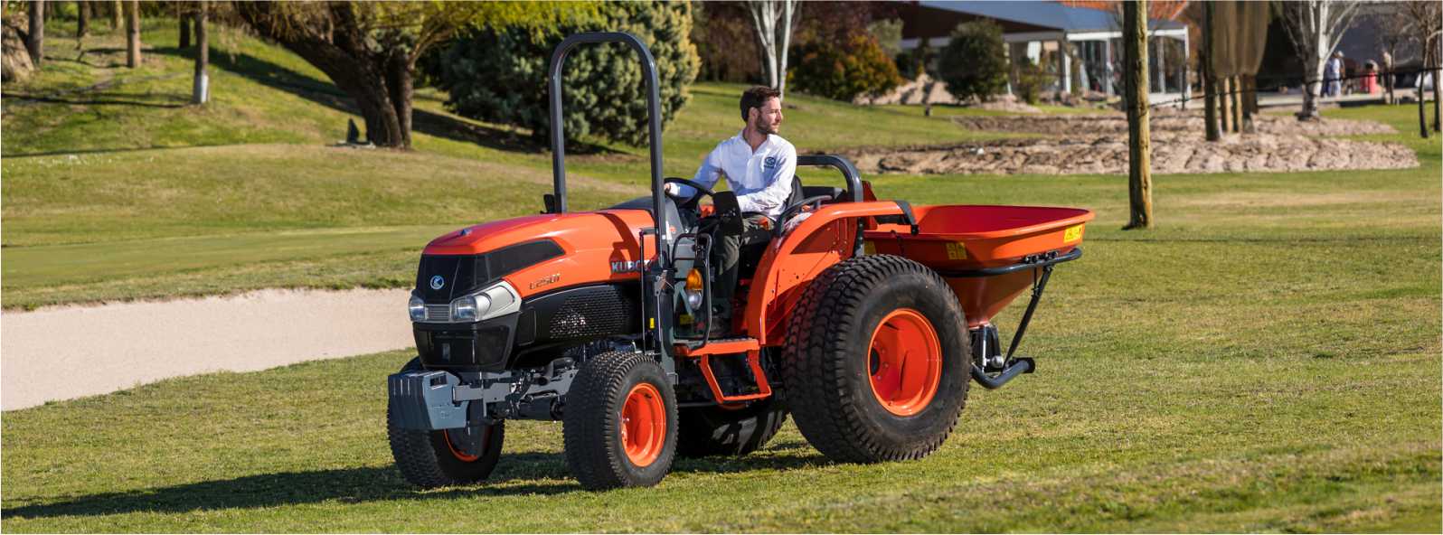 Tractor municipaL Kubota L2501