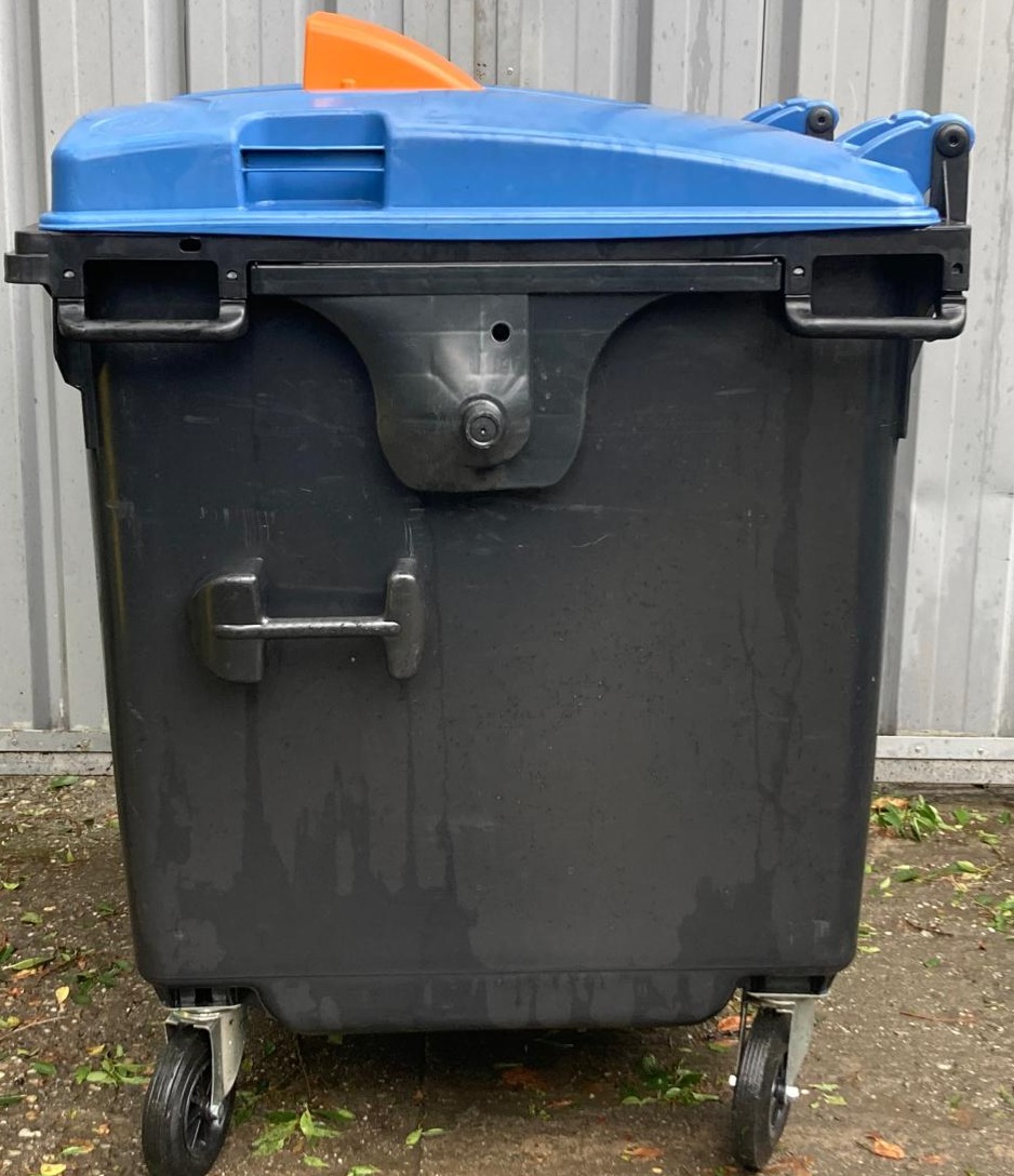 Eurocontainere 1100 litri -utilizate/in stare exceptionala