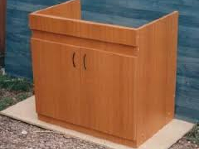 Dulap pentru chiuveta la bucatarie